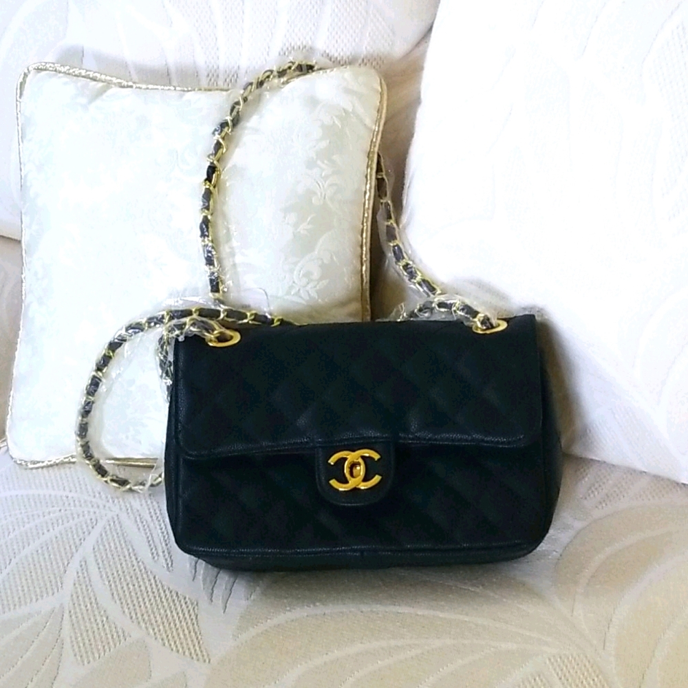 Chanel Matelasse style Leather Bag
